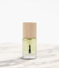 Load image into Gallery viewer, Nail Polish Non Toxic Basecoat Moisturizing With Aloe Vera - Handmade Beauty
